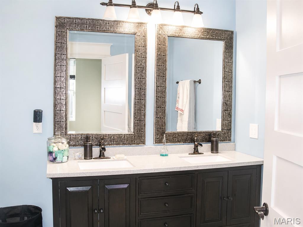 6779 Elmont Road Sullivan, MO 63080 - Photo 22 of 39