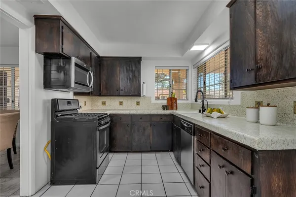 $1,699,000 | 11014 Barman Avenue, Culver City, CA 90230