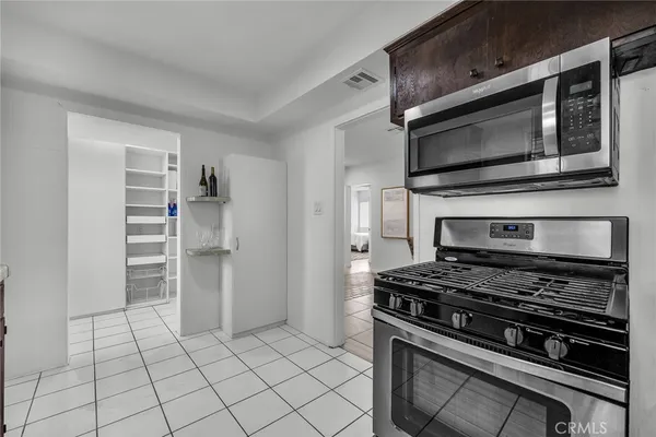 $1,699,000 | 11014 Barman Avenue, Culver City, CA 90230