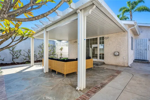 $1,699,000 | 11014 Barman Avenue, Culver City, CA 90230