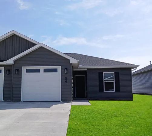 $258,266 | 541 North 4th Avenue, Eldridge, IA 52748