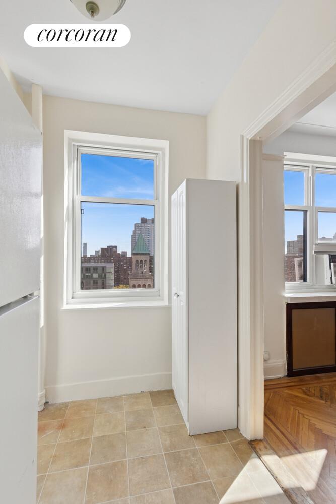 233 West 99th Street, Unit 17B Manhattan, NY 10025 - Photo 6 of 8