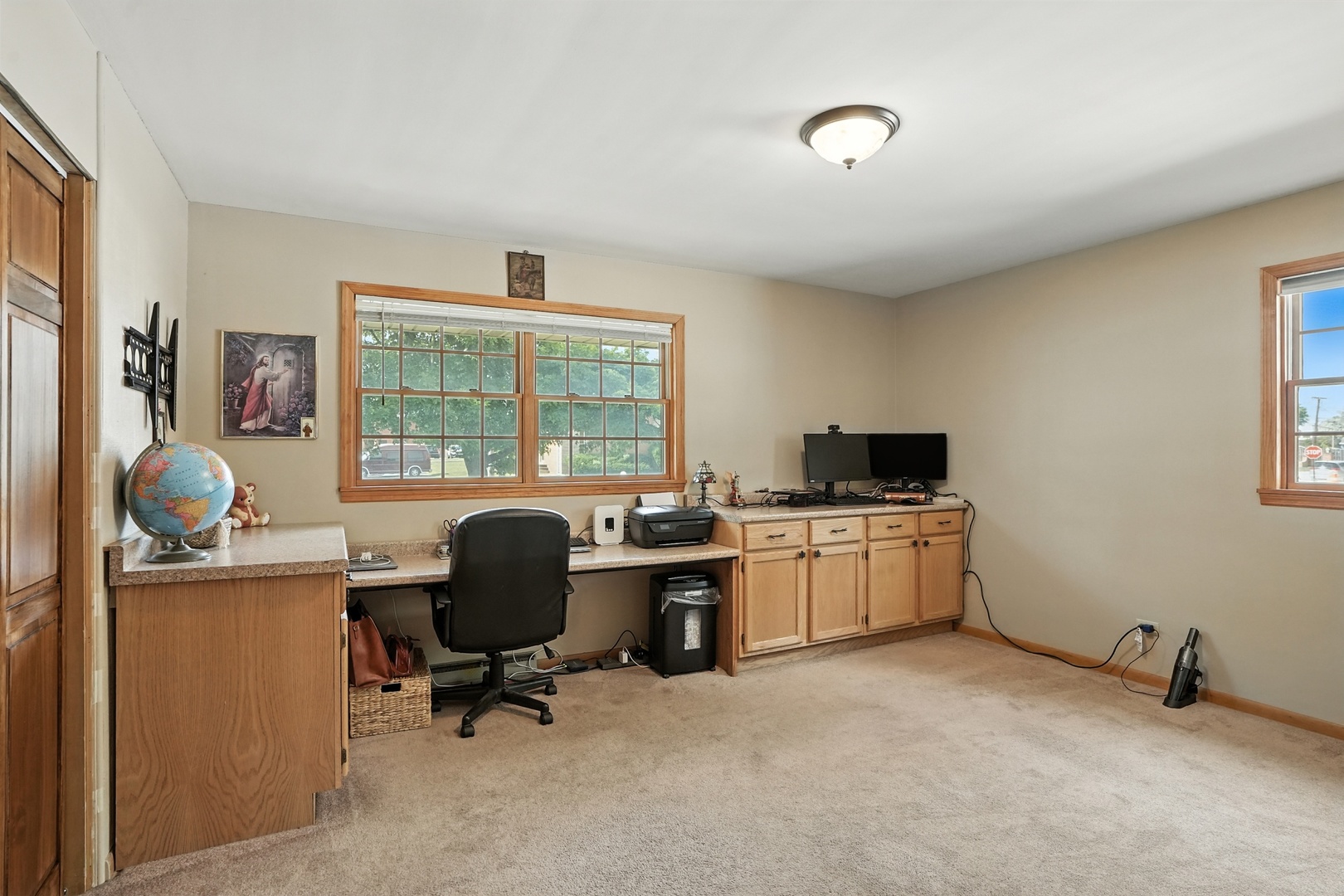 901 Ridgeway Avenue Munster, IN 46321 - Photo 17 of 32 Gallery Image 17