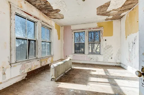 $859,000 | 28 Thornton Park, Winthrop, MA 02152