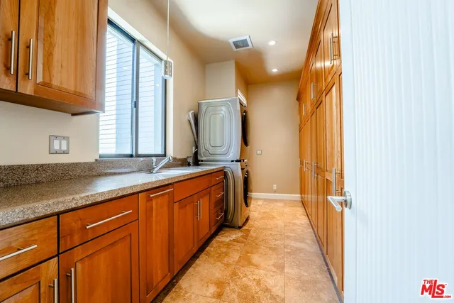 $5,900,000 | 37 Bridges Lane, Mammoth Lakes, CA 93546