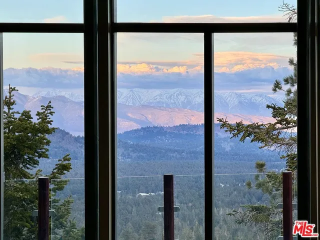 $5,900,000 | 37 Bridges Lane, Mammoth Lakes, CA 93546
