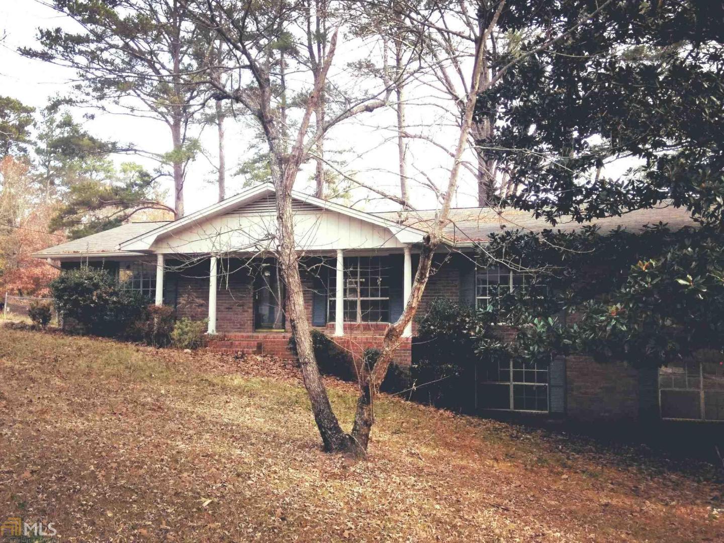 6 Eastdell Road Rome, GA 30161 - Photo 1 of 1 a house view with a backyard space