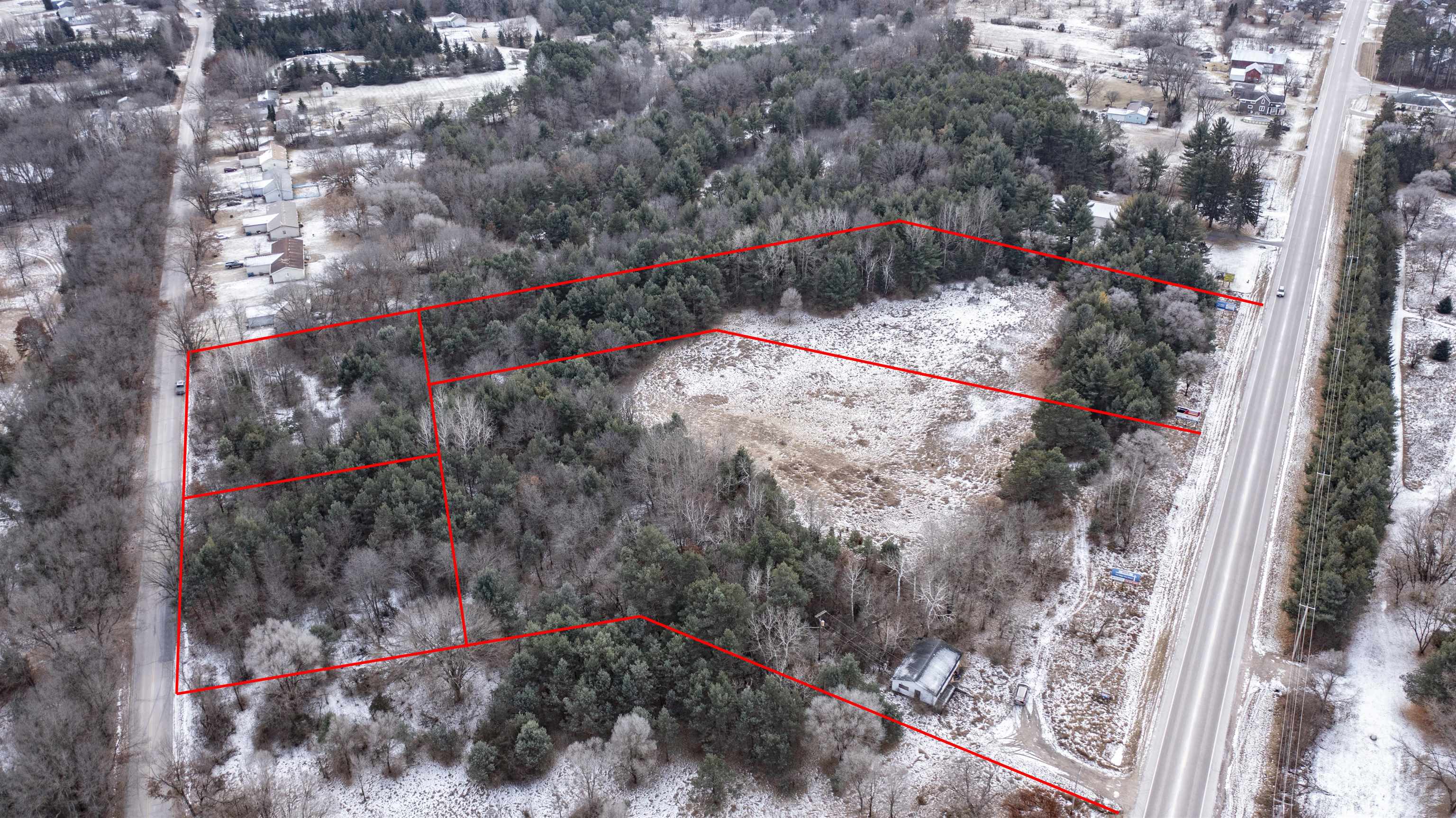 N3054 County Rd QQ Waupaca, WI 54981 - Photo 3 of 28