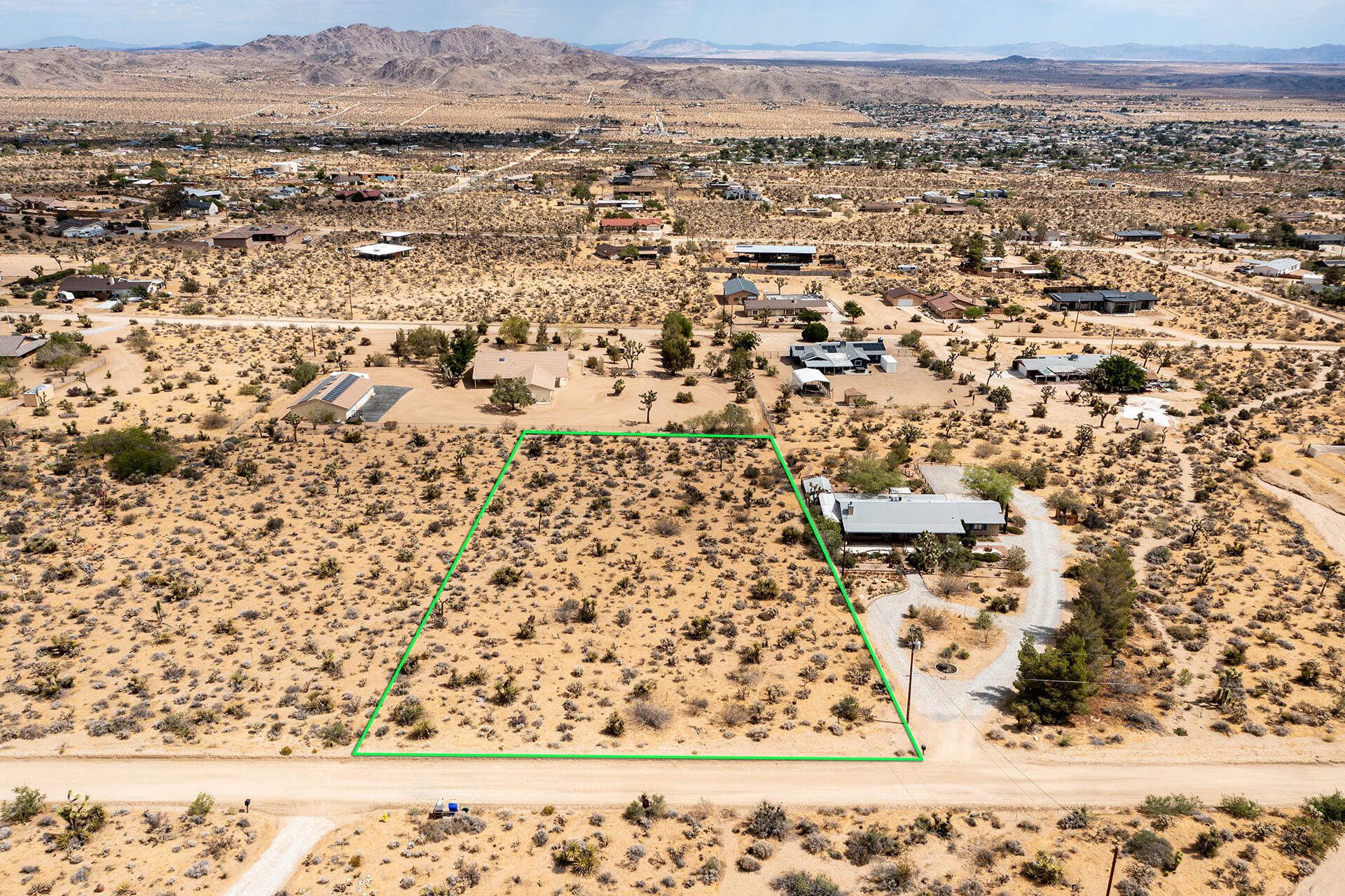 207 Onaga Trail Joshua Tree, CA 92252 - Photo 9 of 27 DJI_0075