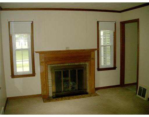 19944 Darden Road South Bend, IN 46637 - Photo 3 of 6 Gallery Image 3