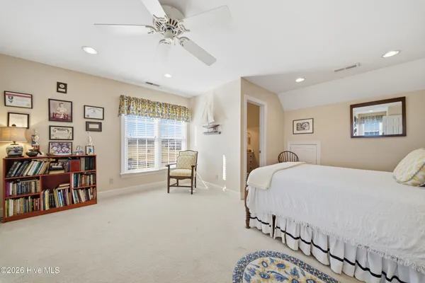 $750,000 | 446 Batchelor Bay Drive, Windsor, NC 27983