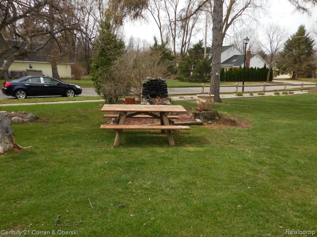 18845 Merriman Road Livonia, MI 48152 - Photo 35 of 43 FIREPIT AREA
