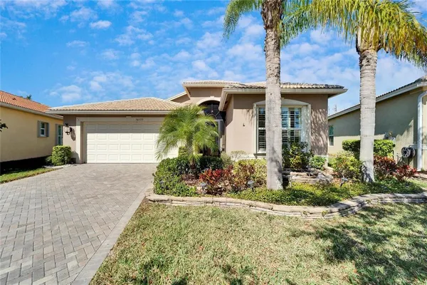 $465,000 | 16135 Cape Coral Drive, Wimauma, FL 33598
