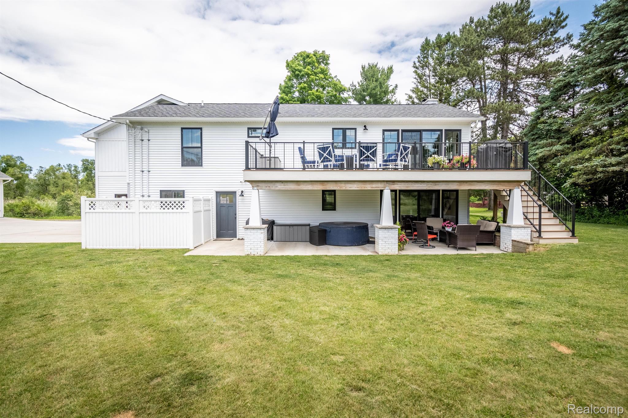 13501 Trinkle Road Chelsea, MI 48118 - Photo 2 of 68 Gallery Image 2