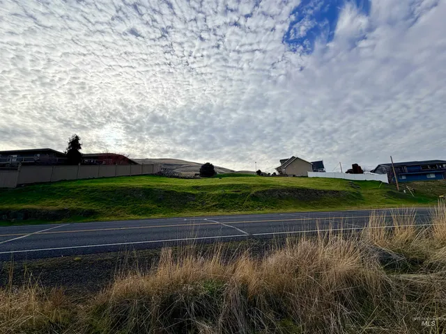 $78,500 | 107 Appleford Drive, Asotin, WA 99402