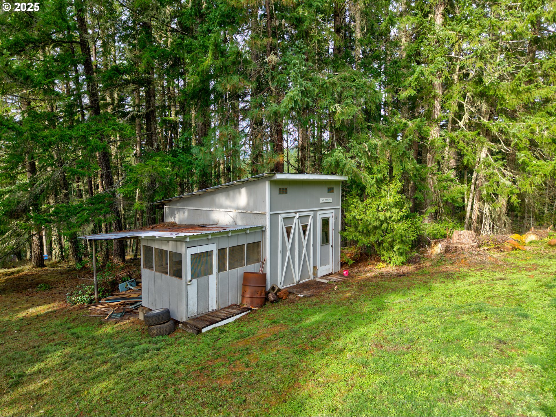 1941 Byron Creek Road Winston, OR 97496 - Photo 39 of 48