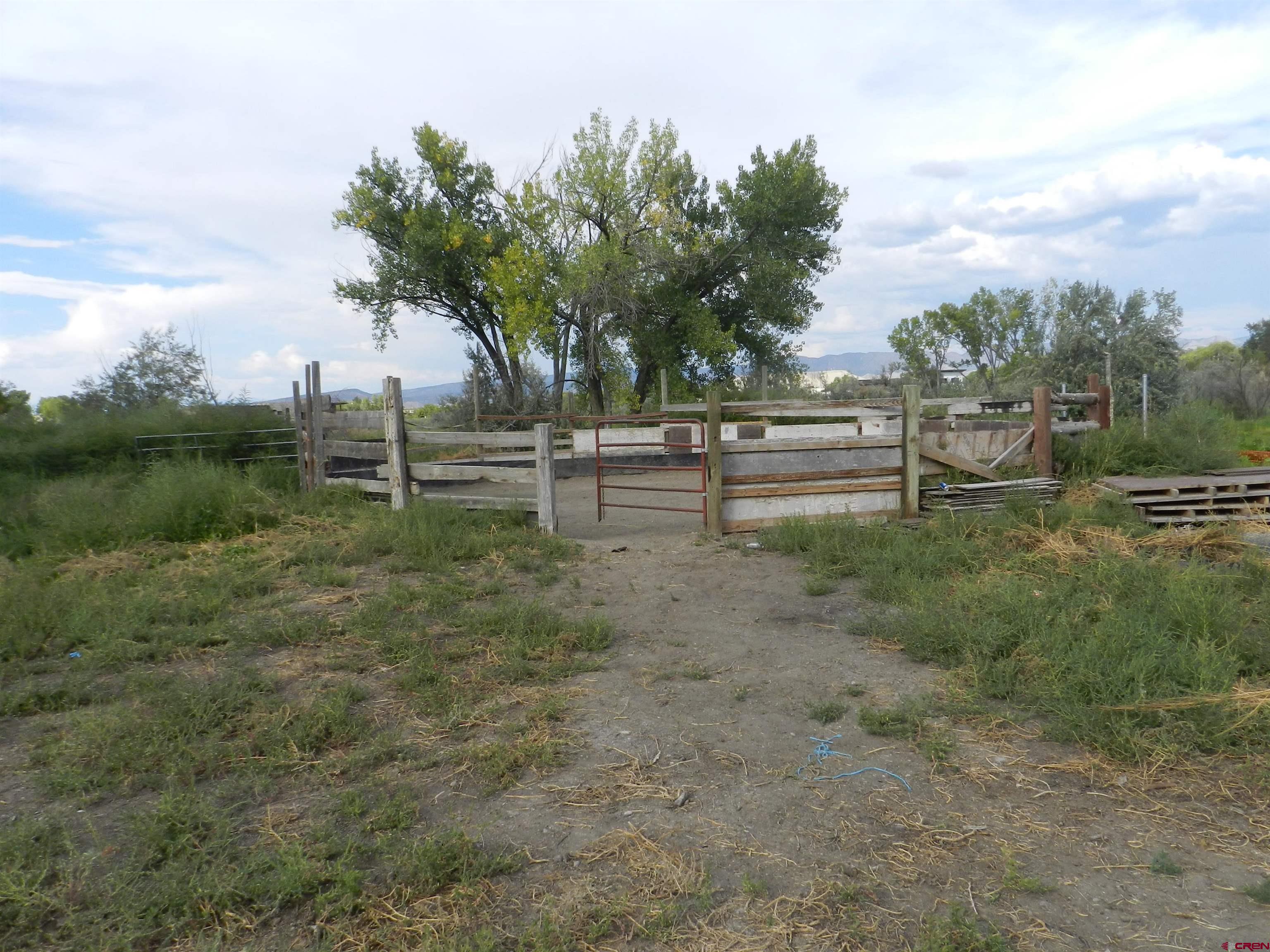 755 Spring Creek Road Montrose, CO 81403 - Photo 25 of 33 a view of outdoor space with city view