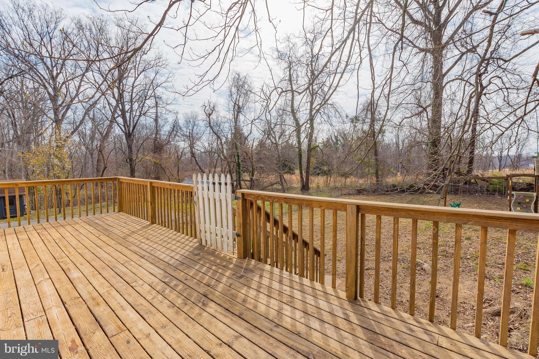 160 Calvert Towne Road Prince Frederick, MD 20678 - Photo 11 of 30 Exterior (Rear)