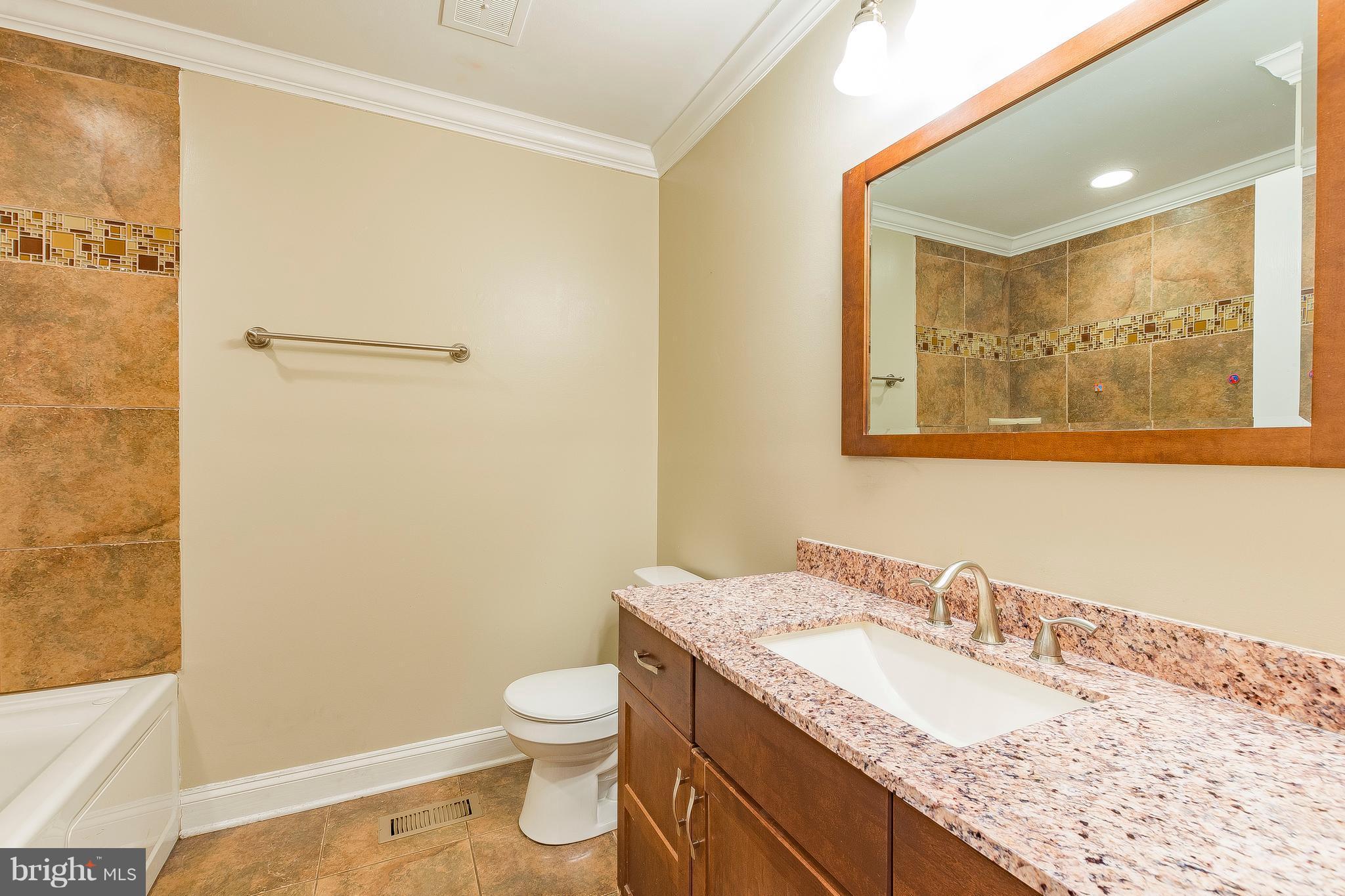 160 Calvert Towne Road Prince Frederick, MD 20678 - Photo 22 of 30 Bath