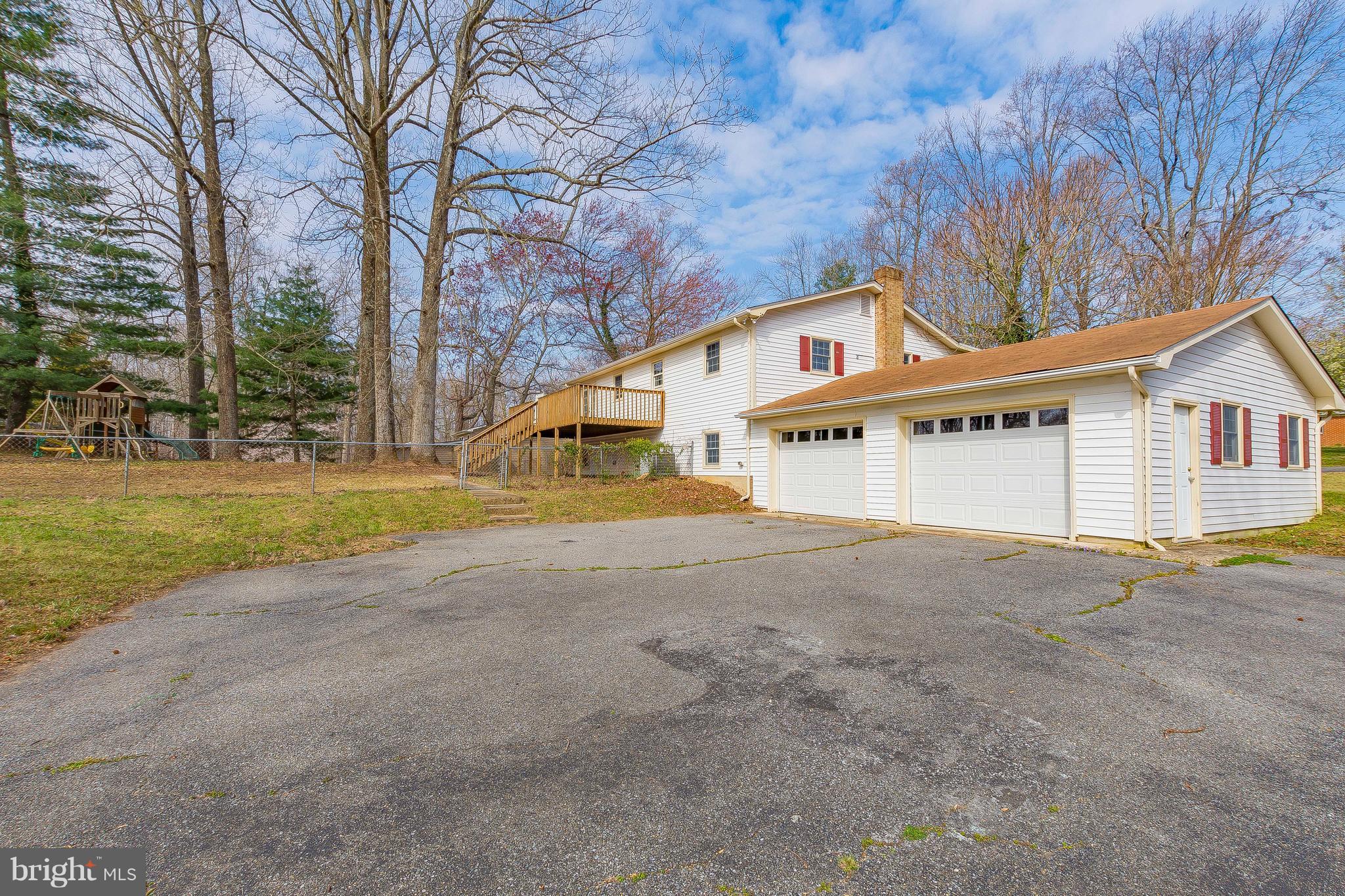 160 Calvert Towne Road Prince Frederick, MD 20678 - Photo 8 of 30 Exterior (Rear)