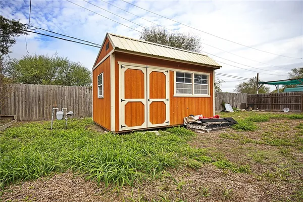 $199,500 | 1138 Concho Drive, Corpus Christi, TX 78407