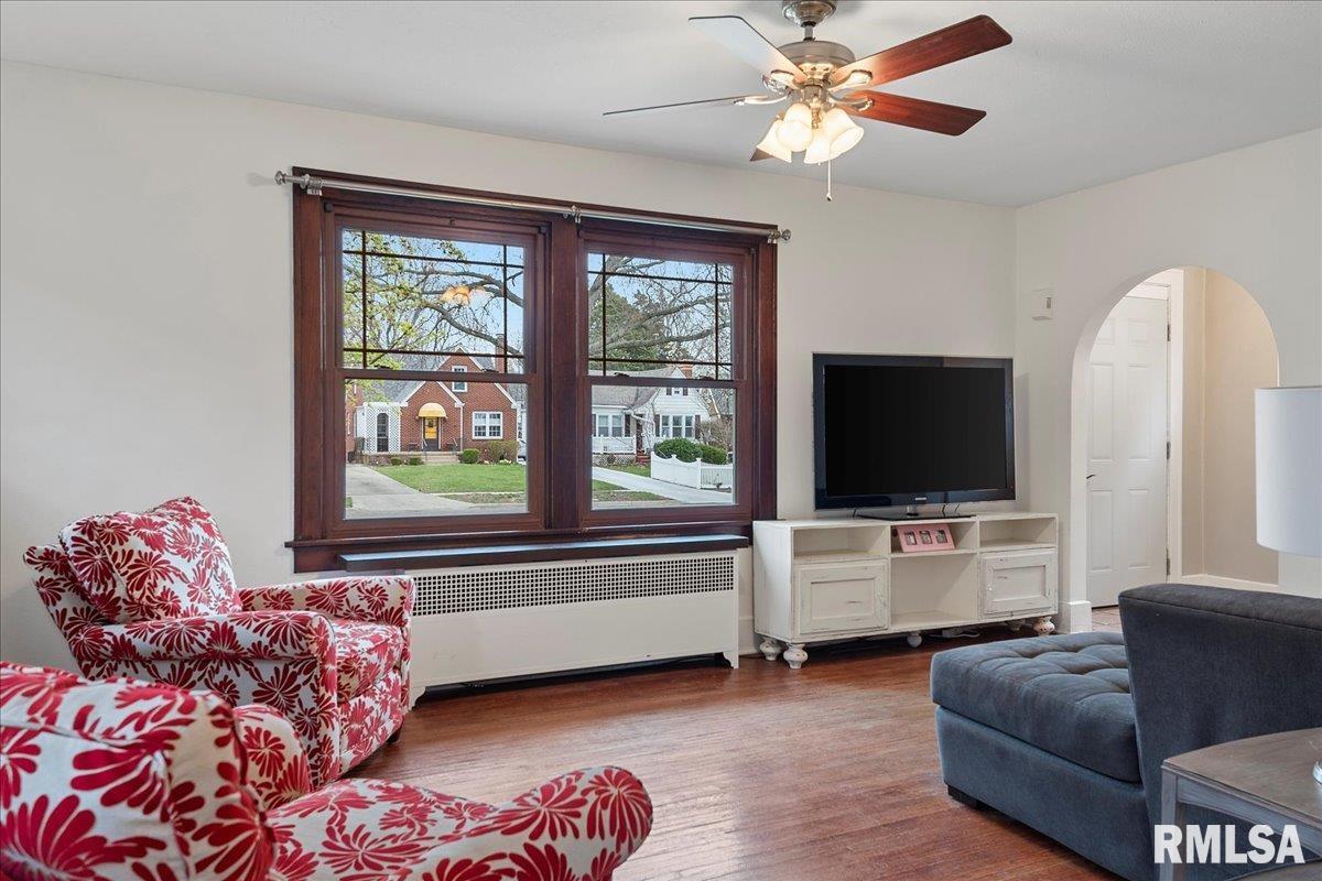 2049 South State Street Springfield, IL 62704 - Photo 8 of 33 Gallery Image 8
