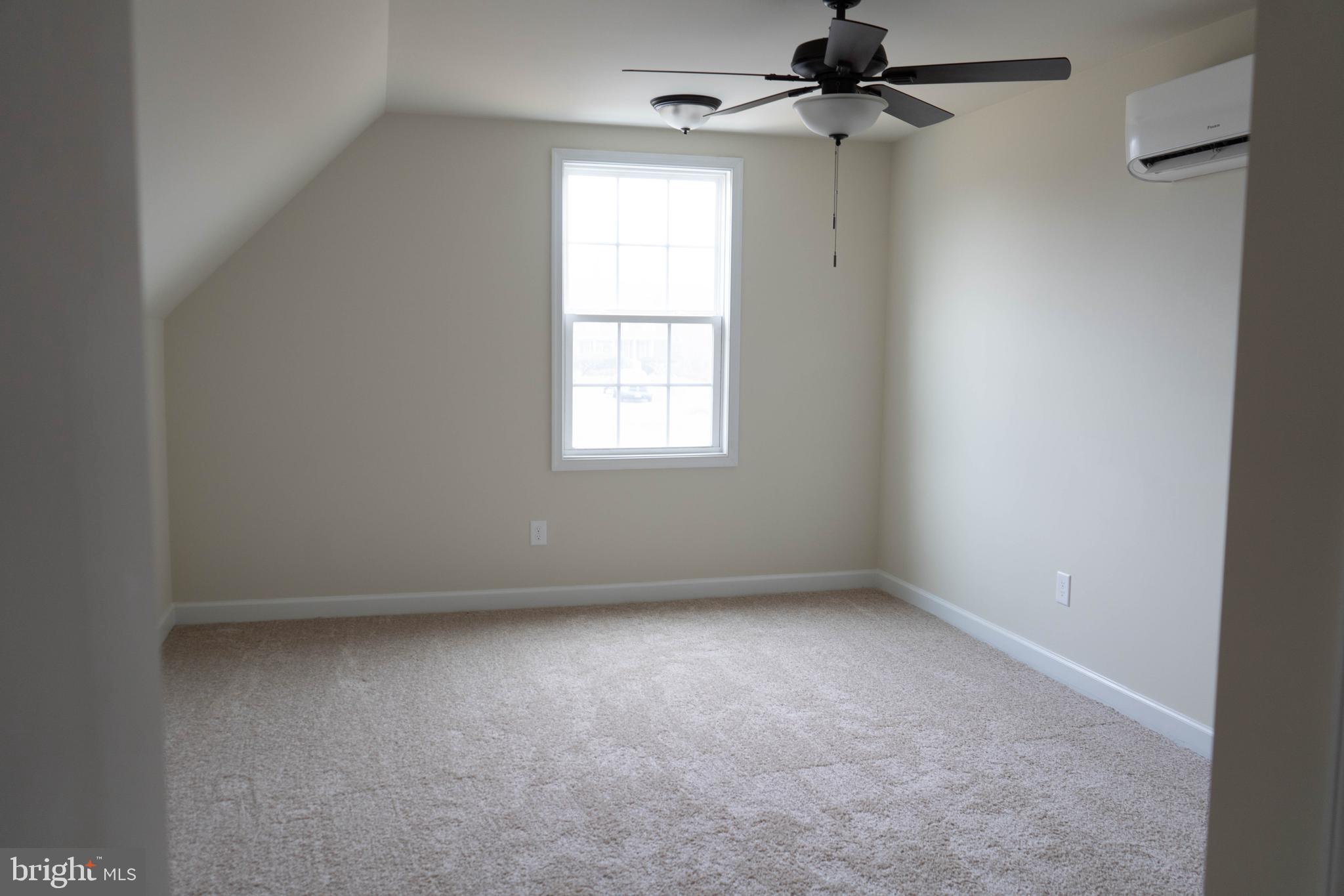 342 Hackney Lane Charles Town, WV 25414 - Photo 8 of 56