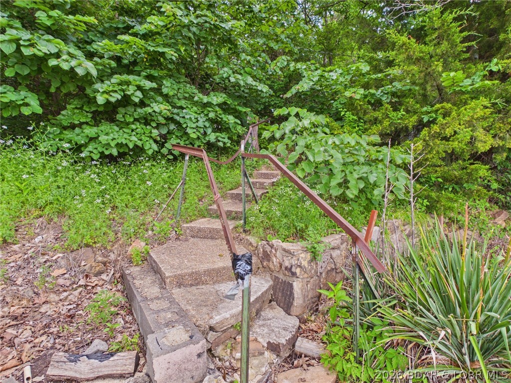 1122 Laura Hufferd Road Roach, MO 65787 - Photo 5 of 69
