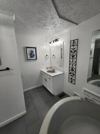 $399,000 | 1009 Lion Heart Lane, Summerton, SC 29148