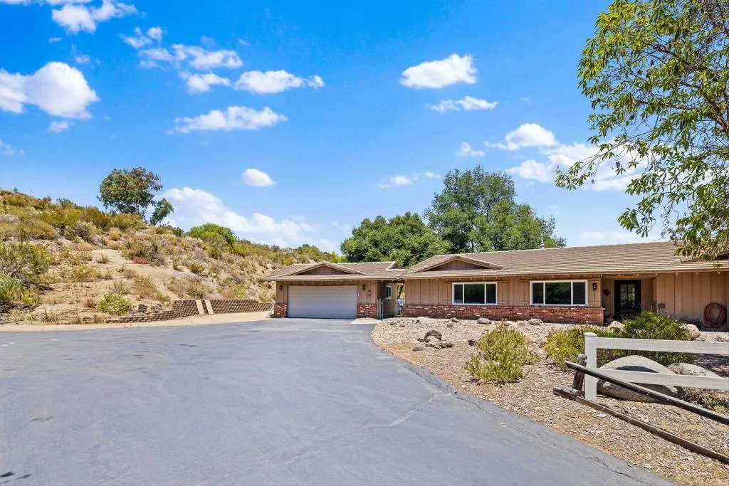2686 Via Viejas Alpine, CA 91901 - Photo 30 of 40 a view of a house with a patio