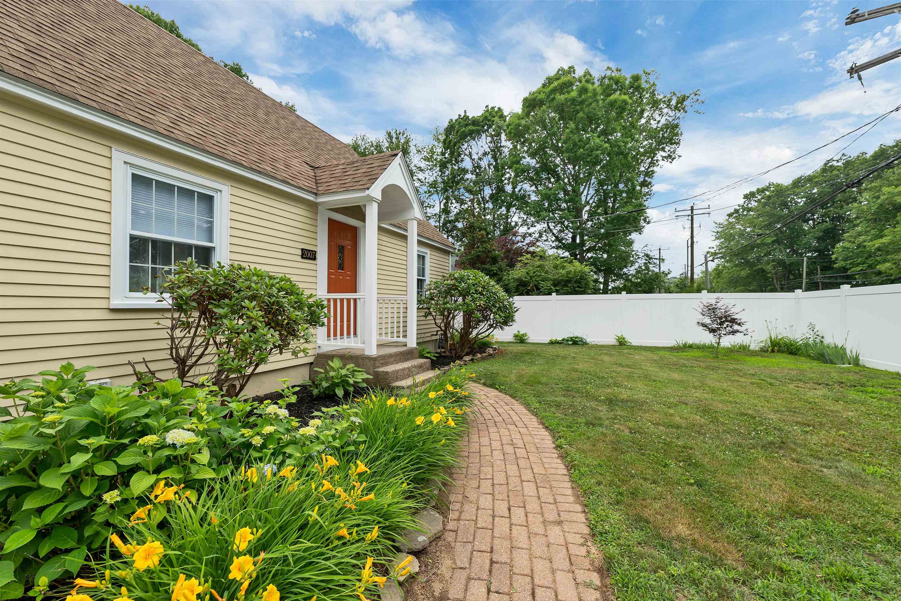 2007 Lafayette Road Portsmouth, NH 03801 - Photo 6 of 54