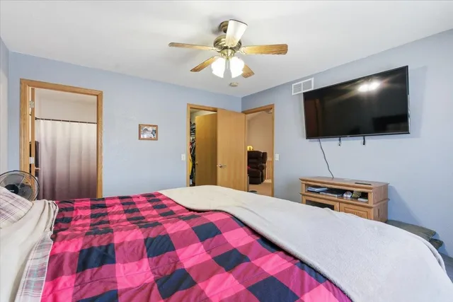 $344,900 | 421 Pine Street, Brooklyn, WI 53521