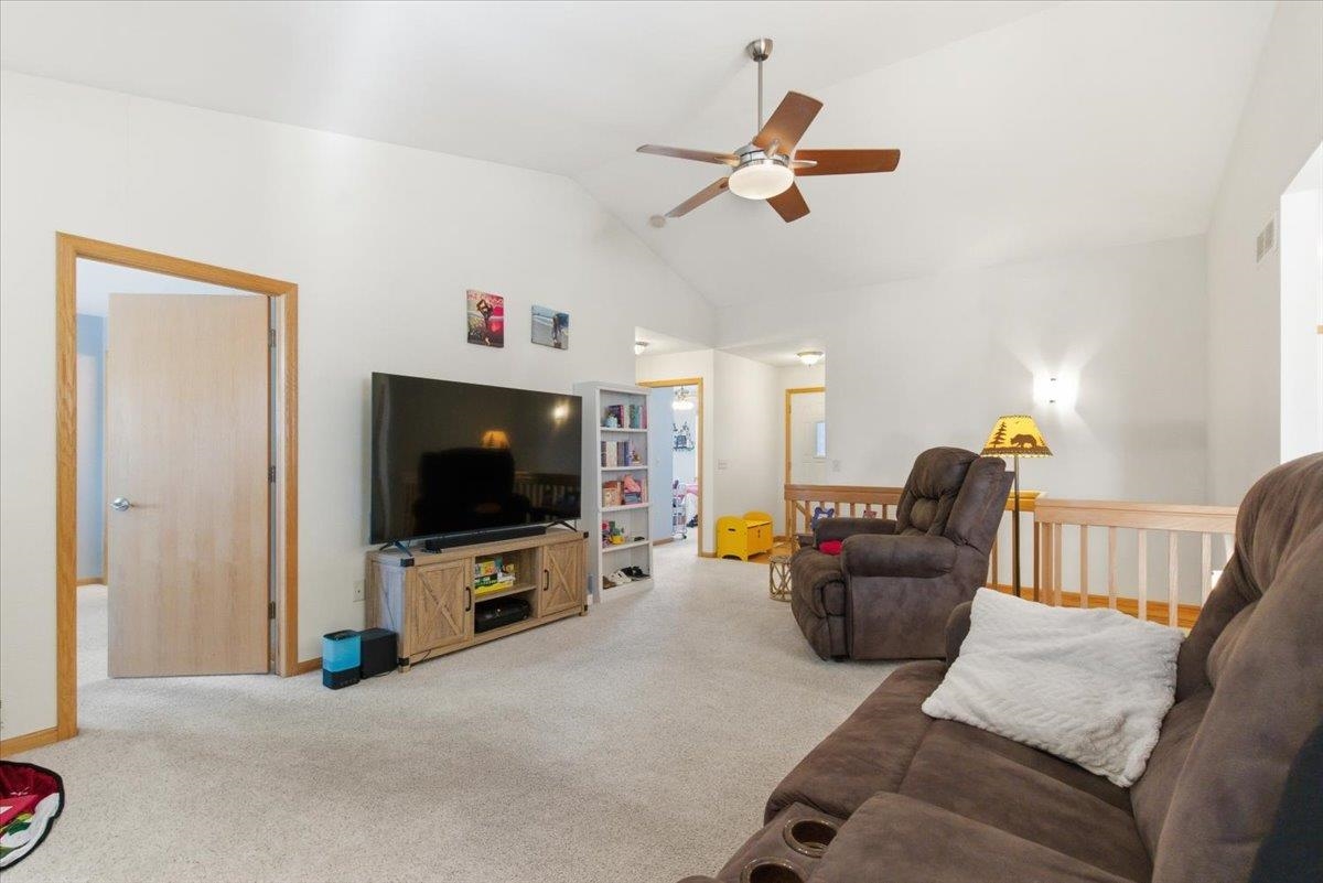 421 Pine Street Brooklyn, WI 53521 - Photo 29 of 46