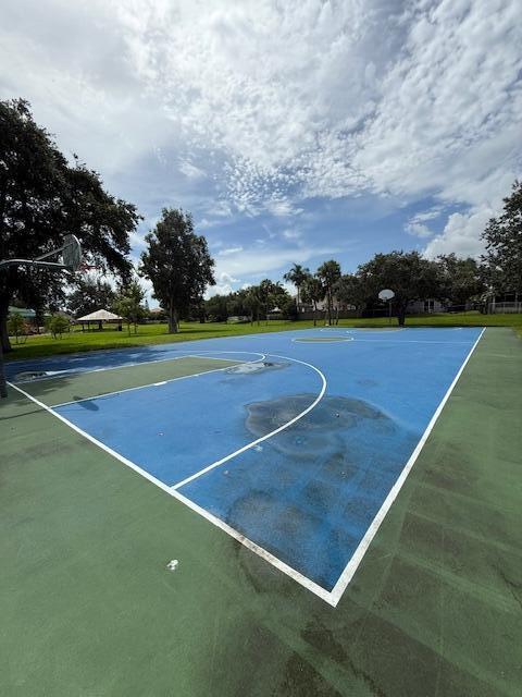 8340 Southwest 41st Street Davie, FL 33328 - Photo 17 of 18 IMG_5236