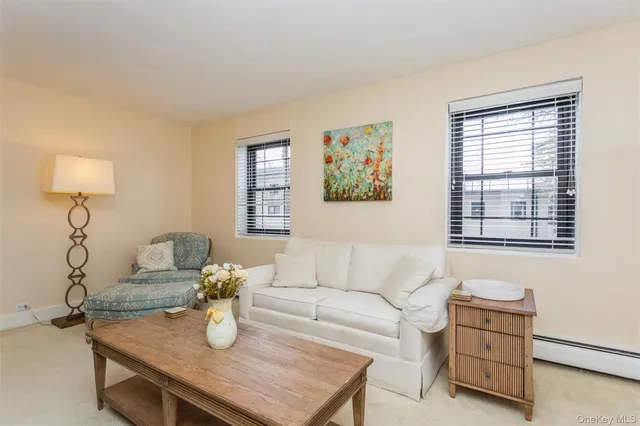 $289,000 | 61 Manchester Road, Unit A21, Eastchester, NY 10709