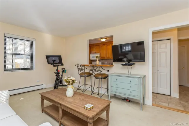 $289,000 | 61 Manchester Road, Unit A21, Eastchester, NY 10709