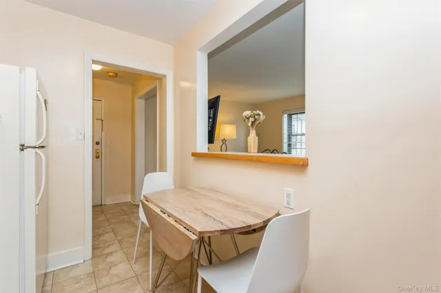 $289,000 | 61 Manchester Road, Unit A21, Eastchester, NY 10709