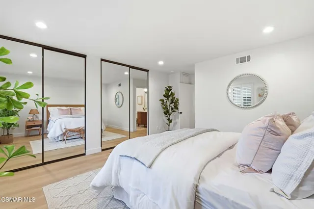 $599,000 | 41040 Village 41, Camarillo, CA 93012