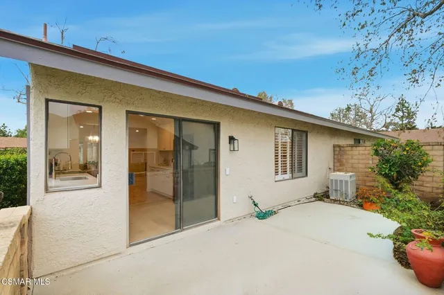 $599,000 | 41040 Village 41, Camarillo, CA 93012