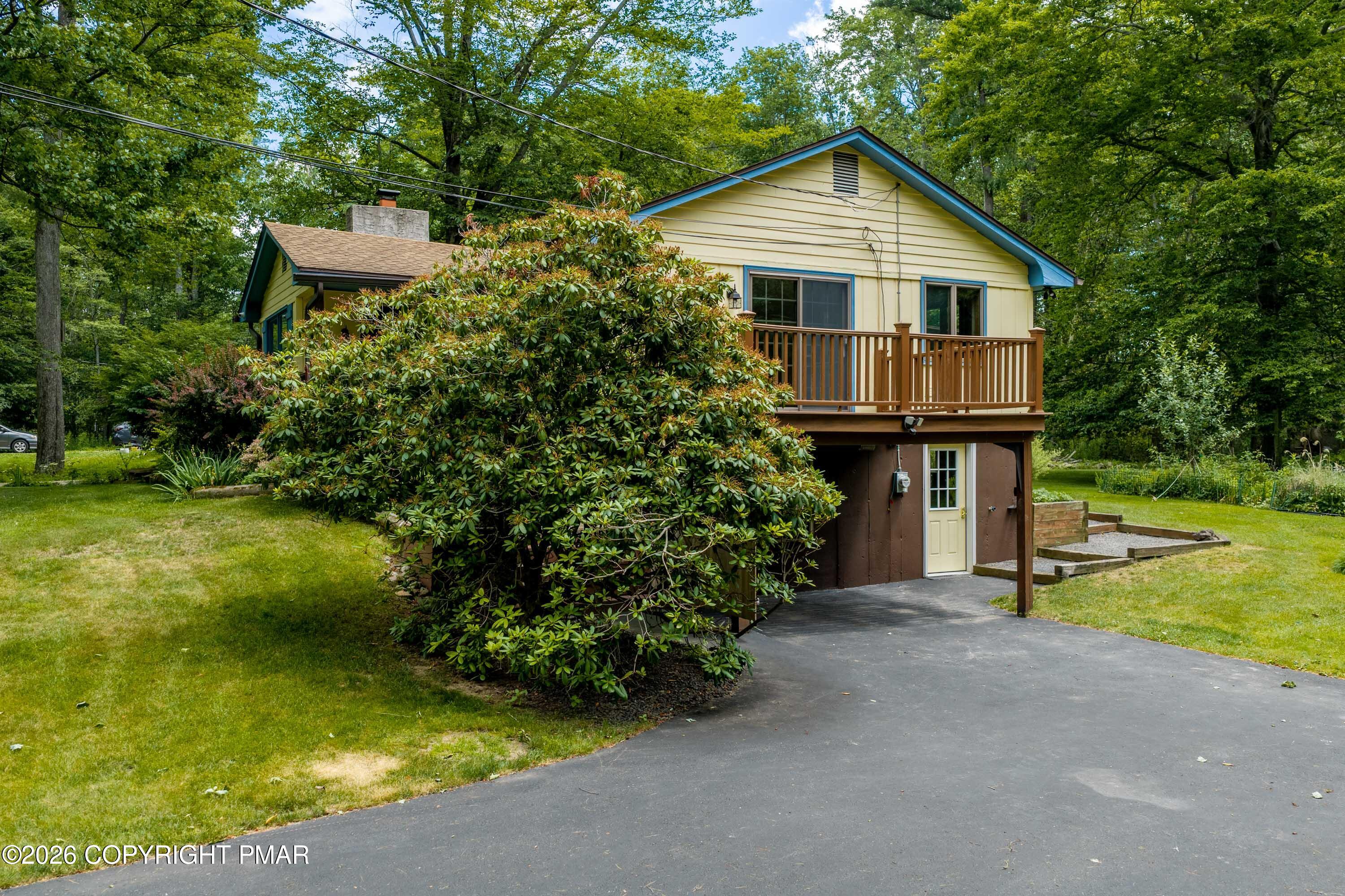 5226 Beechwood Road Pocono Lake, PA 18347 - Photo 31 of 65 5226 Beechwood-12