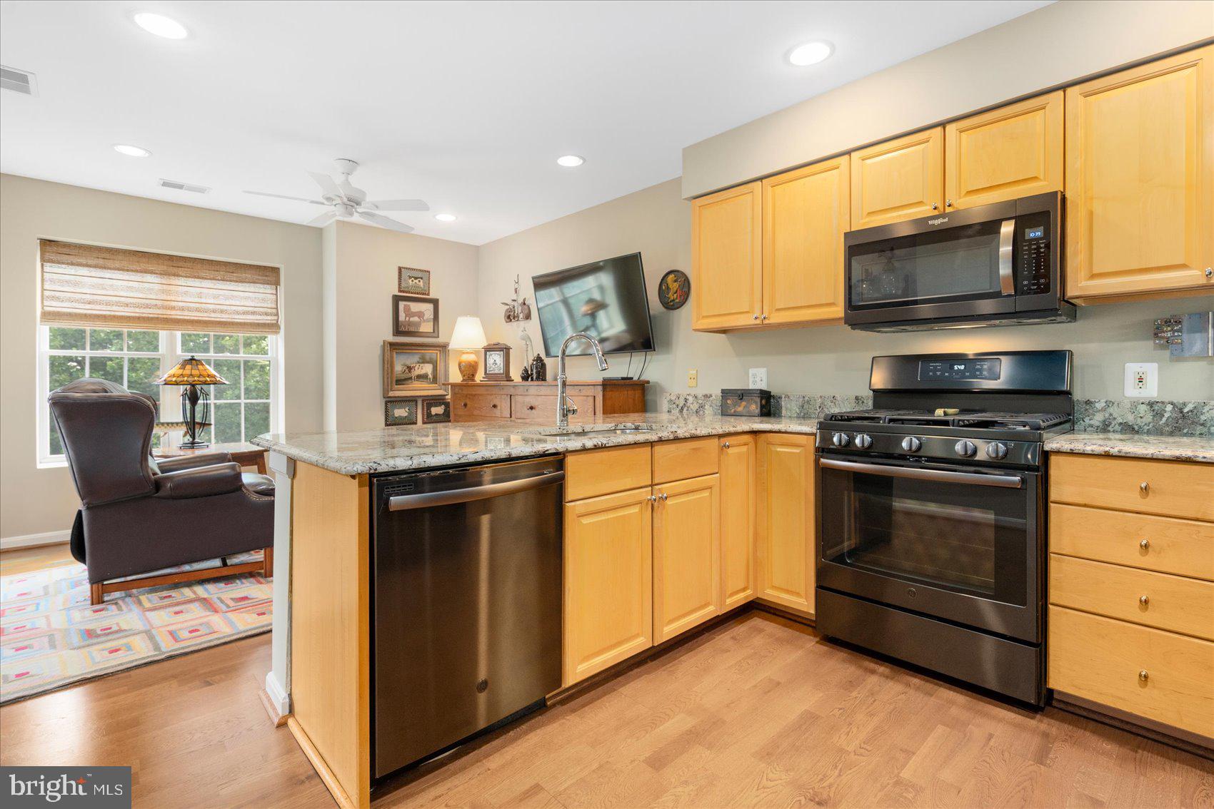 12330 Rosslare Ridge Road, Unit 405 Lutherville-Timonium, MD 21093 - Photo 13 of 33 Gallery Image 13