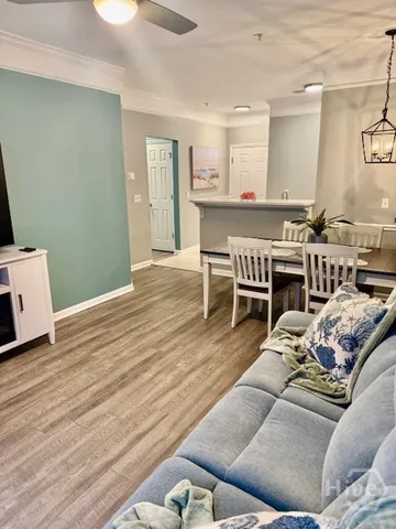 $1,700 | 3325 Whitemarsh Way, Savannah, GA 31410