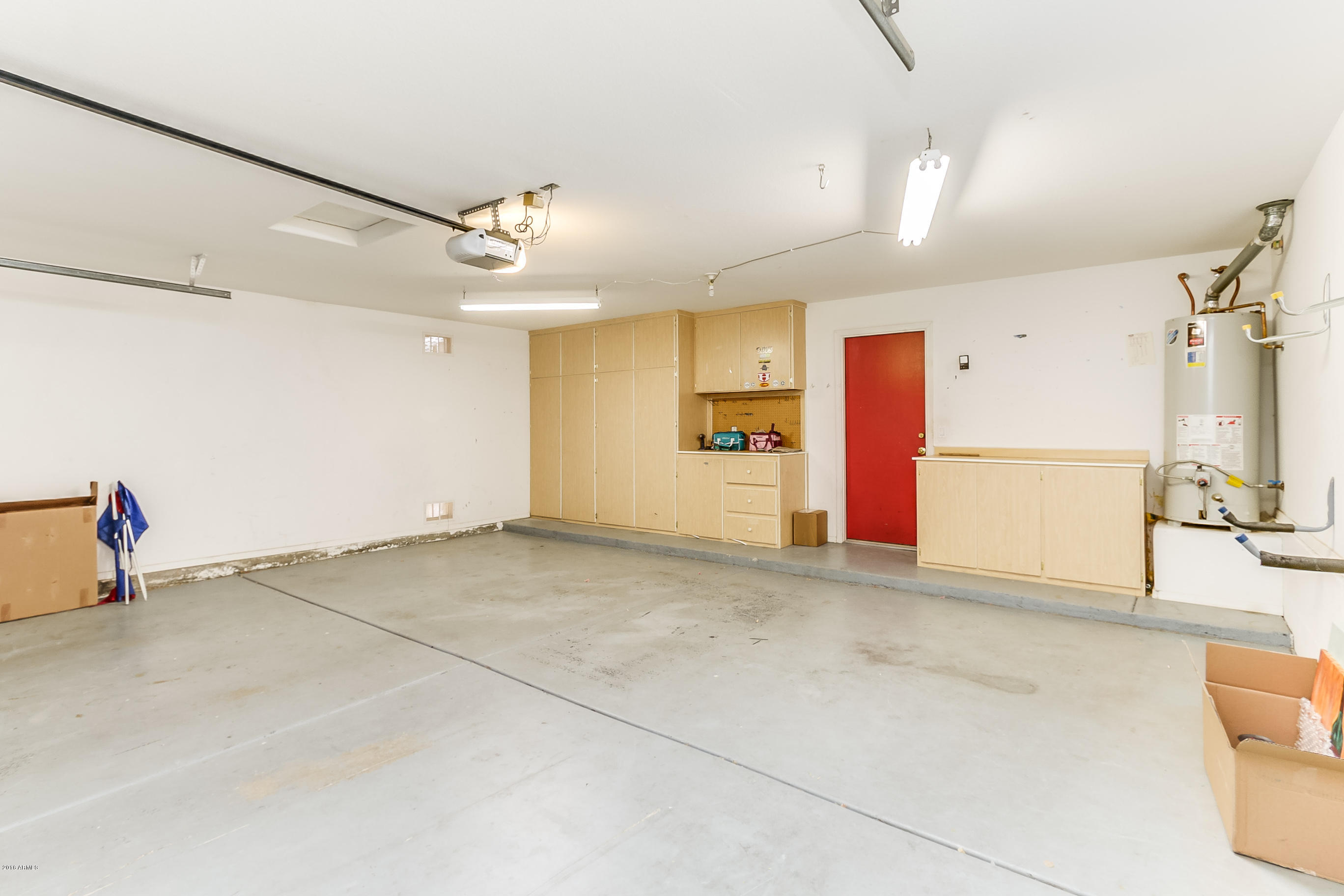 6422 West Briles Road Phoenix, AZ 85083 - Photo 51 of 65 Garage