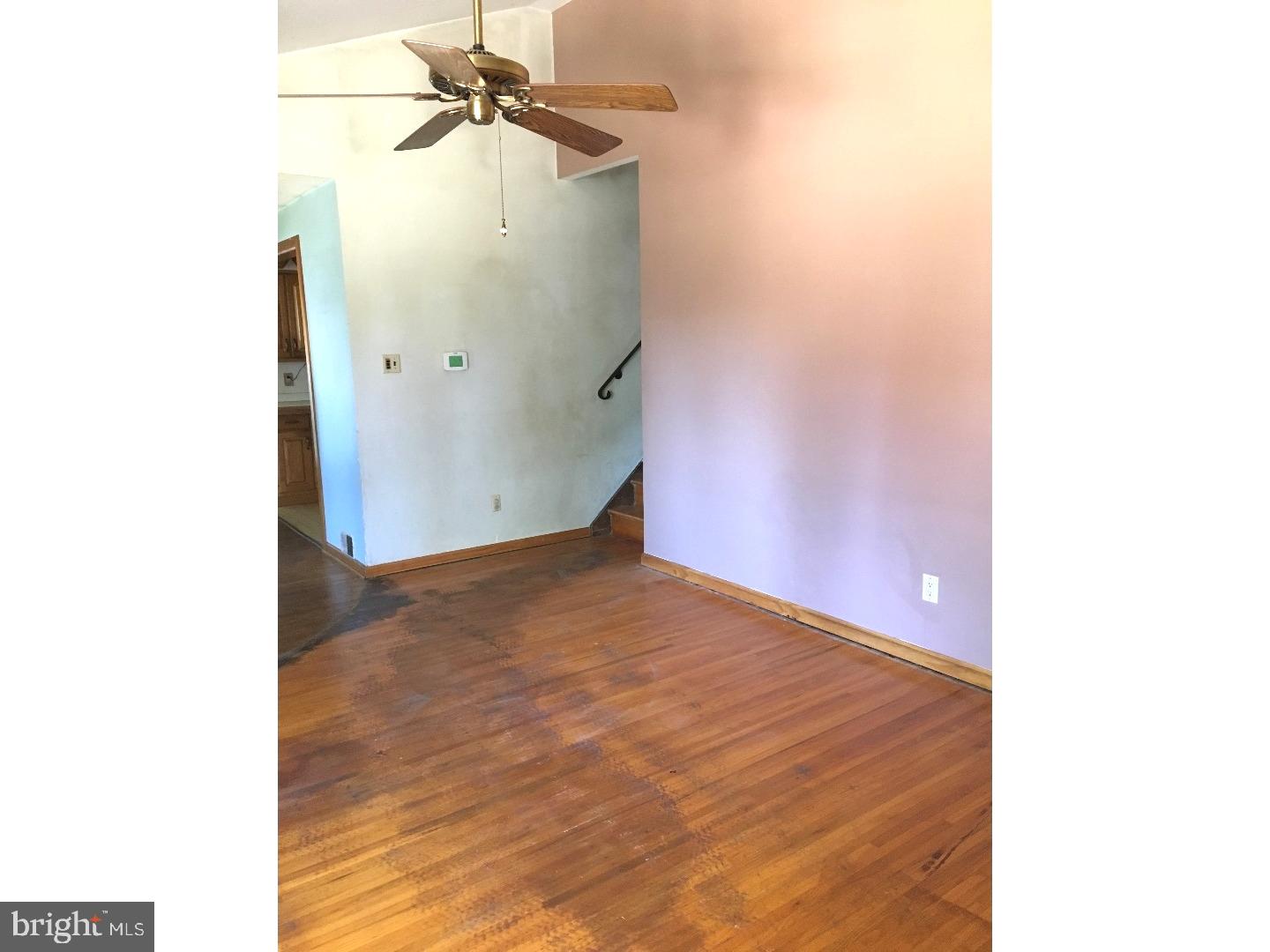 5 South Bell Road Bellmawr, NJ 08031 - Photo 16 of 23 Living Room