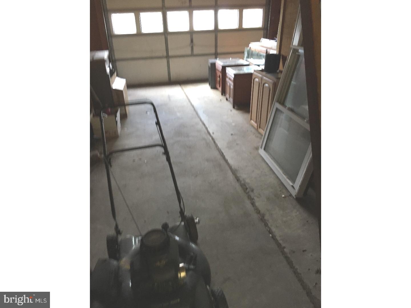 5 South Bell Road Bellmawr, NJ 08031 - Photo 9 of 23 Garage