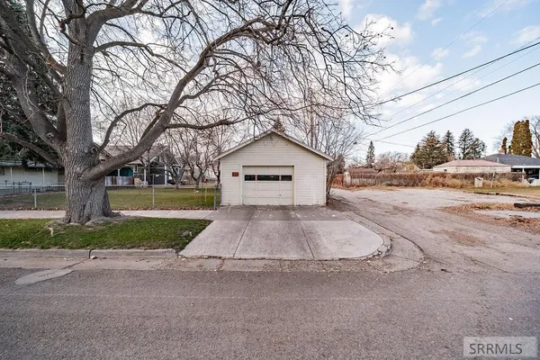 $365,000 | 1305 Canal Avenue, Idaho Falls, ID 83402