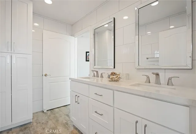 $12,000 | 17764 Sidwell Street, Granada Hills, CA 91344