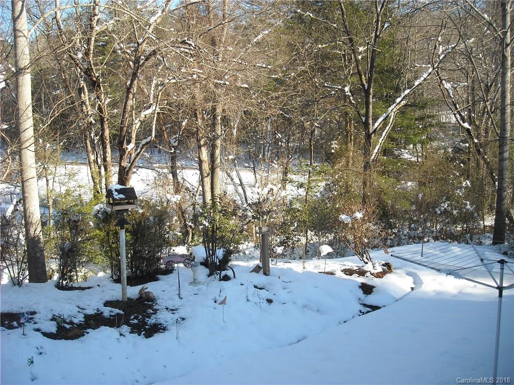 8 Bowman Ridge Road Hendersonville, NC 28739 - Photo 3 of 24