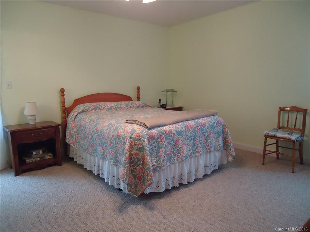8 Bowman Ridge Road Hendersonville, NC 28739 - Photo 7 of 24