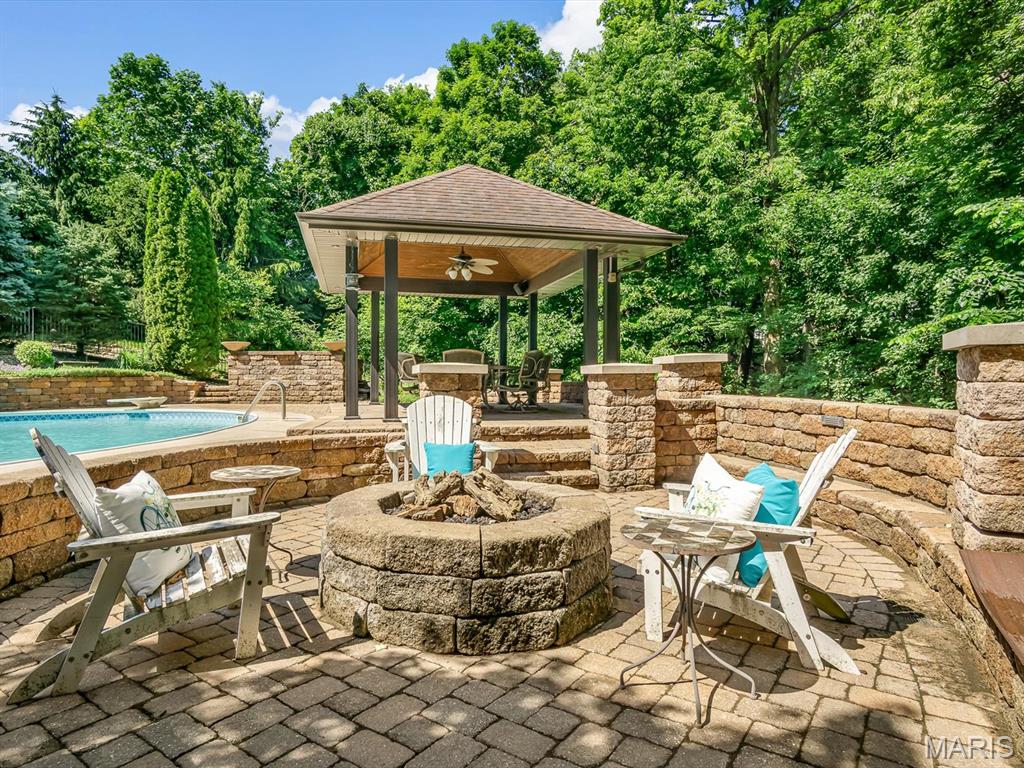 3 Country Club Lane Edwardsville, IL 62025 - Photo 55 of 74